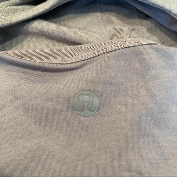 Lululemon Twisted Tank - Picture 5 of 7